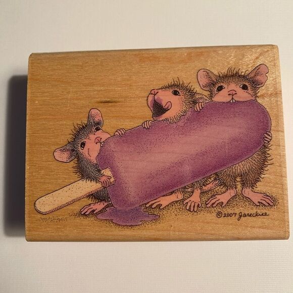 House Mouse Stamp Stamp Monica Brain Freeze HMUR1051 UNUSED - Picture 1 of 7
